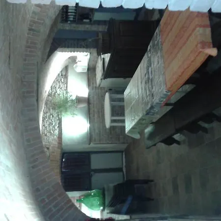 Agriturismo Schlin Farm stay *
