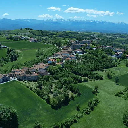 Farmház Agriturismo Schlin Farigliano